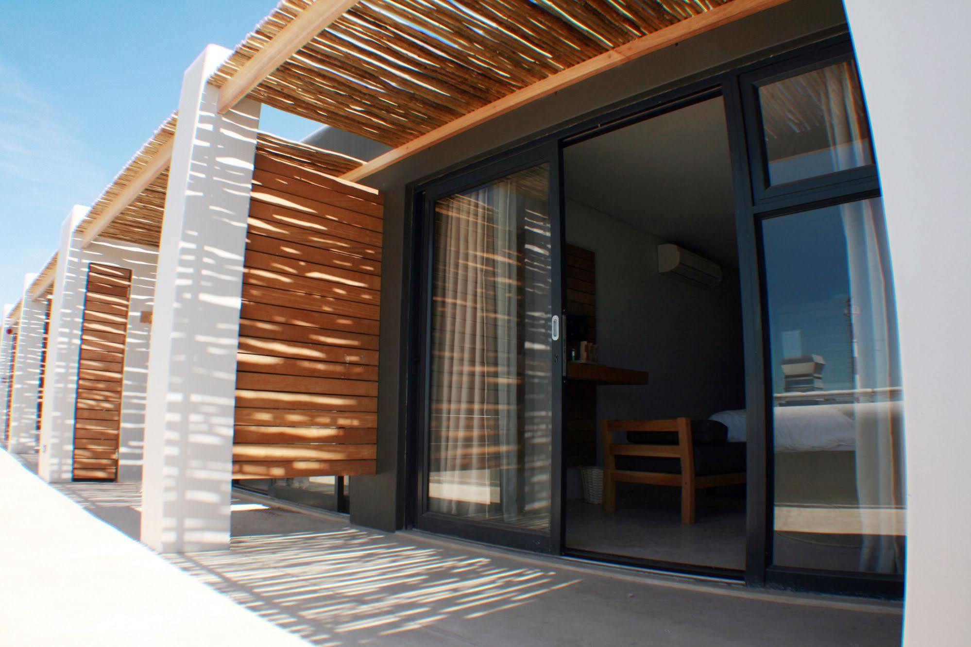 Windtown Lagoon Hotel Langebaan Exterior photo